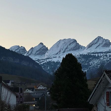 Zwinglis Ferienwohnung Nesslau Bagian luar foto